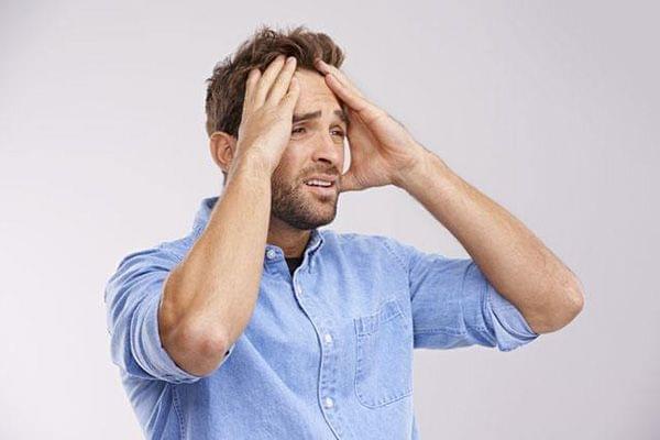 男科专家王合章：阴囊变大变小是正常的？